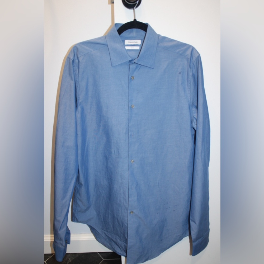 Calvin Klein Men’s Classic Blue Slim Fit Dress Shirt | Long Sleeve | Size Medium